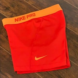 NIKE PRO Shorts Size S Orange/Red